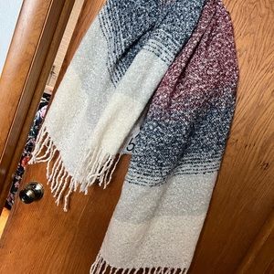 Style 5 Blanket Scarf